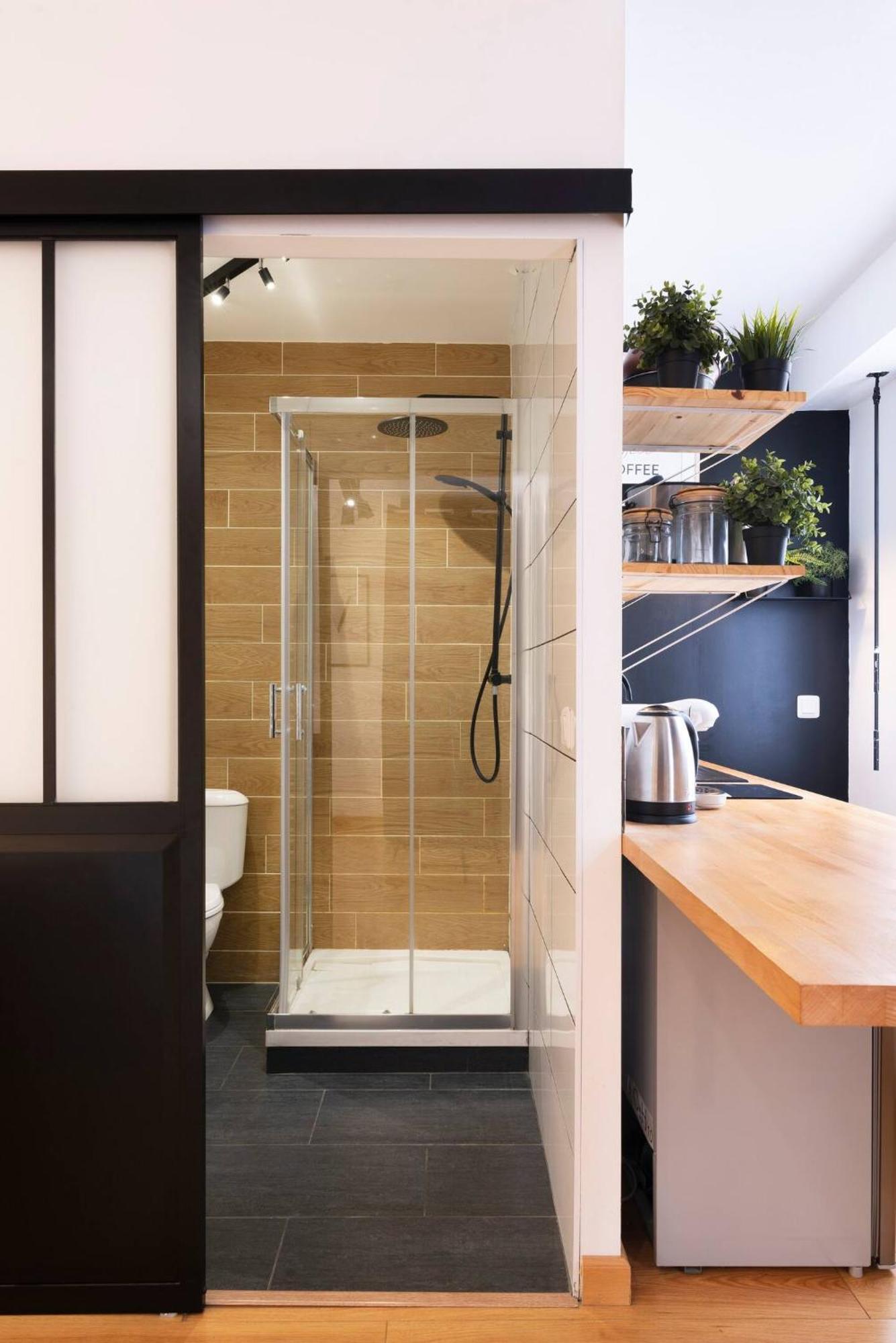Suites Independantes Toutes Equipees Leopold Ou Carnot Nancy Exterior foto